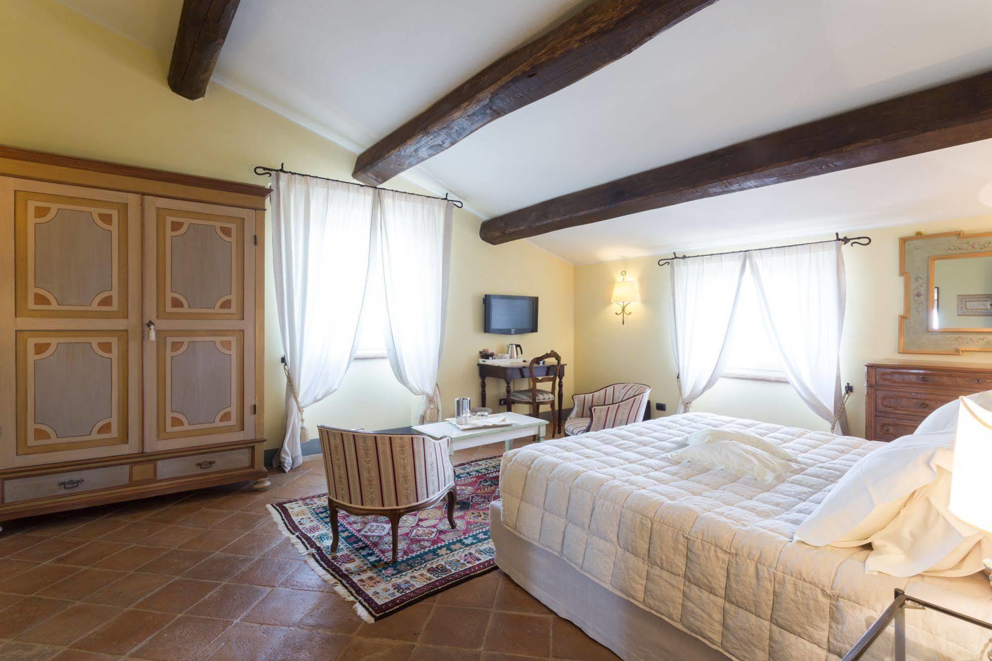 Гостевой дом La Palazzetta Del Vescovo Fratta Todina Экстерьер фото